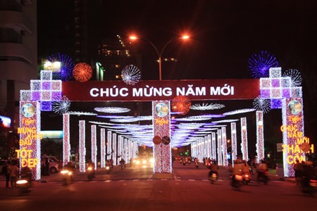 Không khí Tết tại thành phố biển Nha Trang.